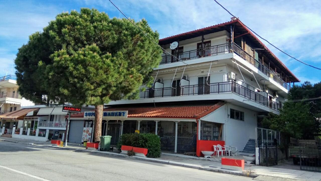 Vila Aleka Néoi Póroi Luaran gambar
